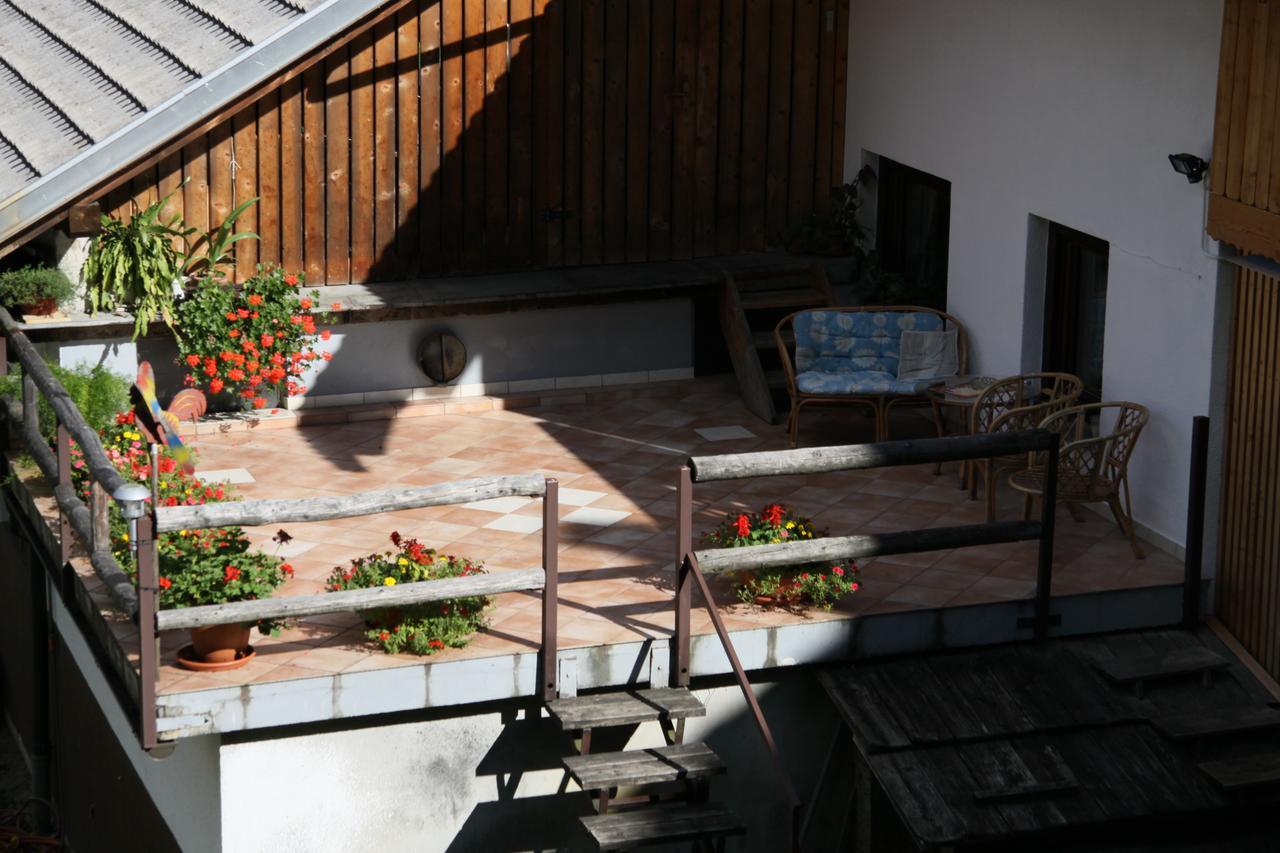 Apartments Pri Urhu Bohinj Bagian luar foto