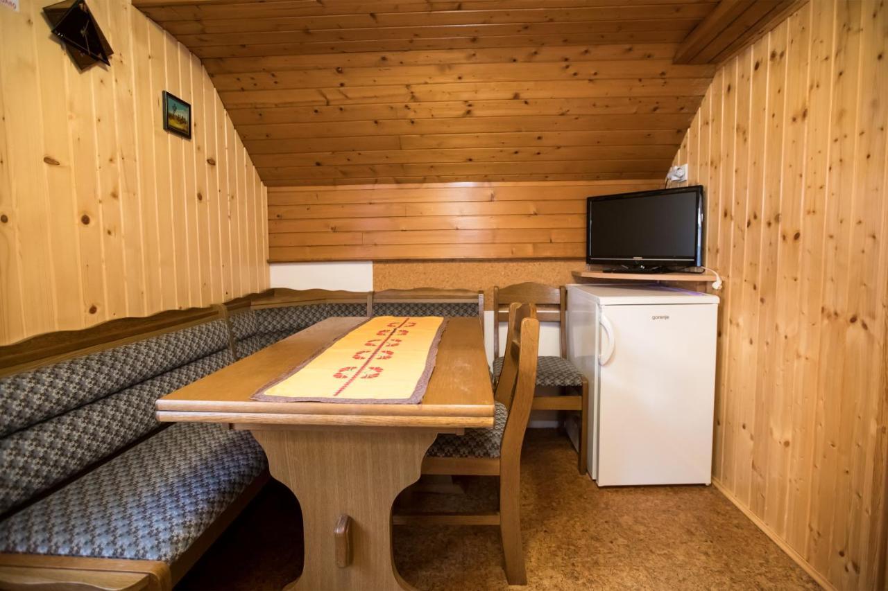 Apartments Pri Urhu Bohinj Bagian luar foto
